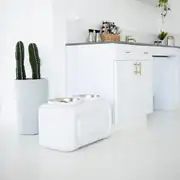 Petmate Vittles Vault Mama Saklama Hazneli Mama ve Su Kabı 22kg Kapasiteli 3